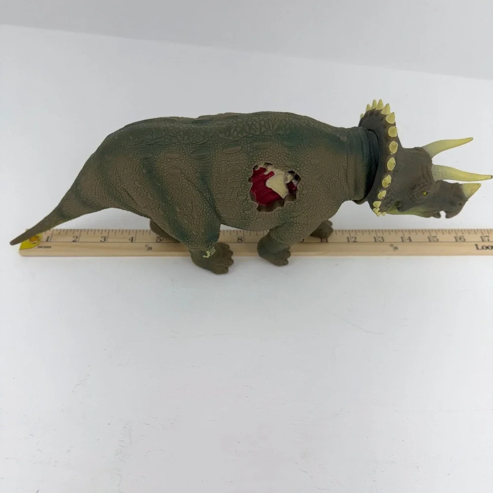 Kenner Jurassic Park Triceratops‎ Dinosaur 1993 Green Good Dino Damage JP08
